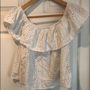 Style Envy White eyelet women’s top - size M.